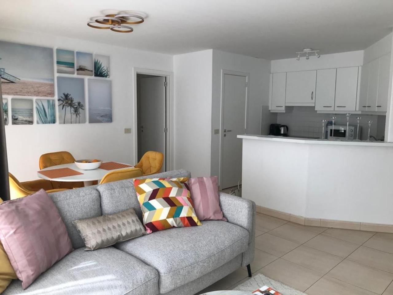 Urbanstay Suites - Beachfront Apartment In Knokke Zewnętrze zdjęcie