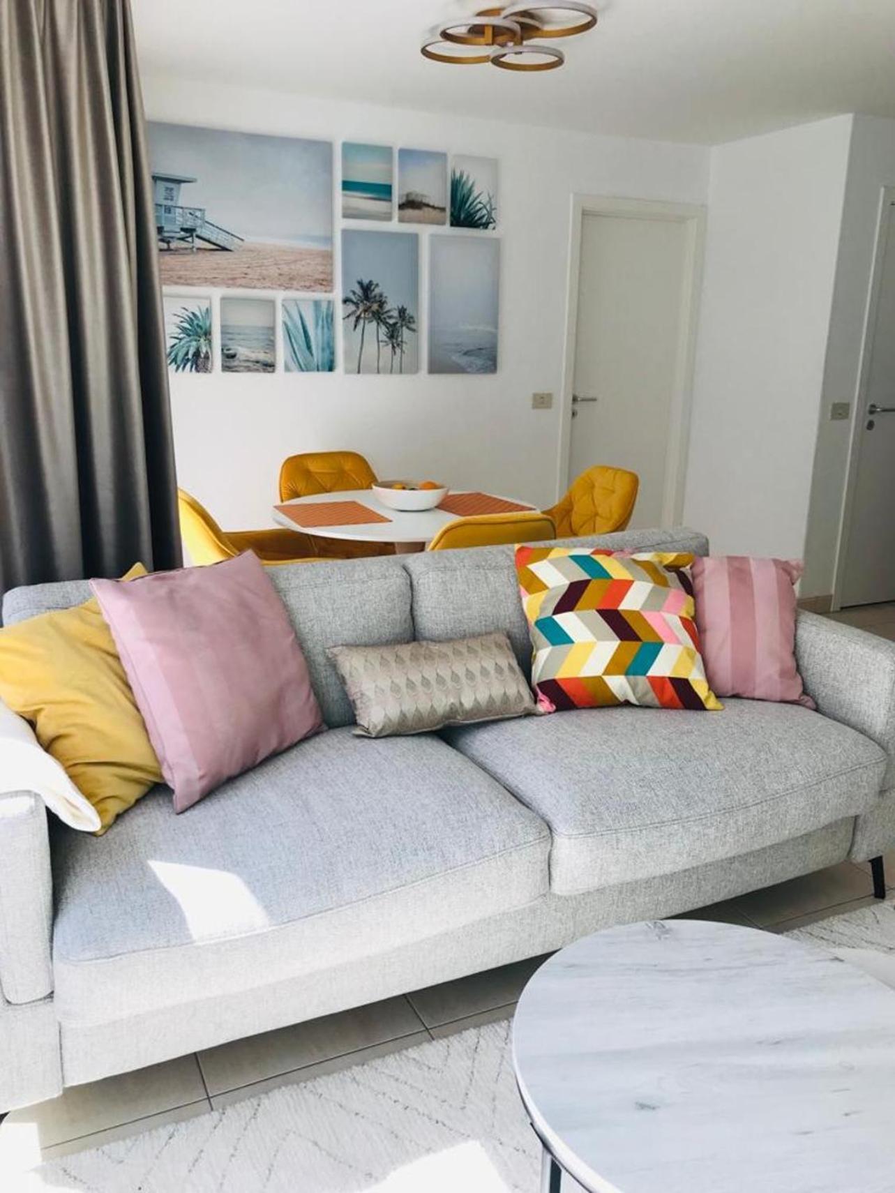 Urbanstay Suites - Beachfront Apartment In Knokke Zewnętrze zdjęcie
